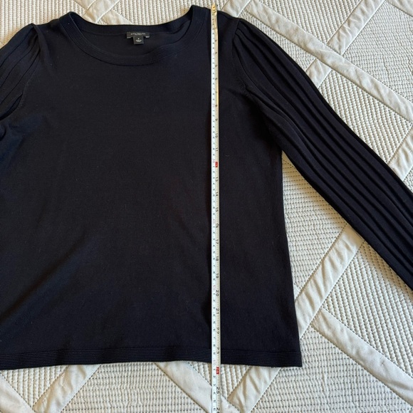 EUC Ann Taylor Factory Black Pleated Puff Sleeve Sweater Size M - Picture 7 of 8